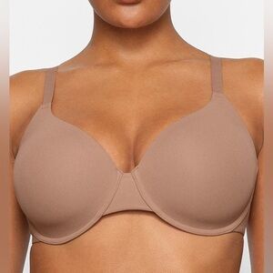Skims Fits Everybody T-Shirt Demi Bra Ochre Size 44B